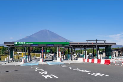 新東名高速全線開通