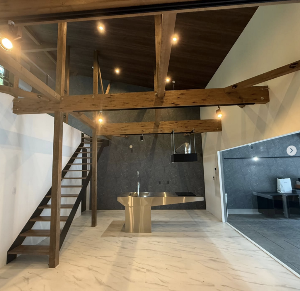 【満室】富士小山の高級賃貸ガレージハウス「EDEN」全5棟が満室となりました。現在募集中の物件は、富士ヒルサイドテラス（15棟、2026年秋〜入居可能）のみとなります。